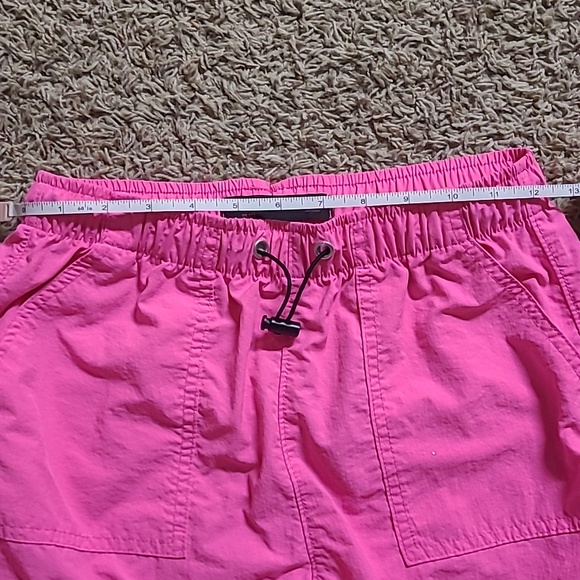 No Boundaries Juniors’ Parachute Pant Hot Pink Size Xsmall - Picture 4 of 6